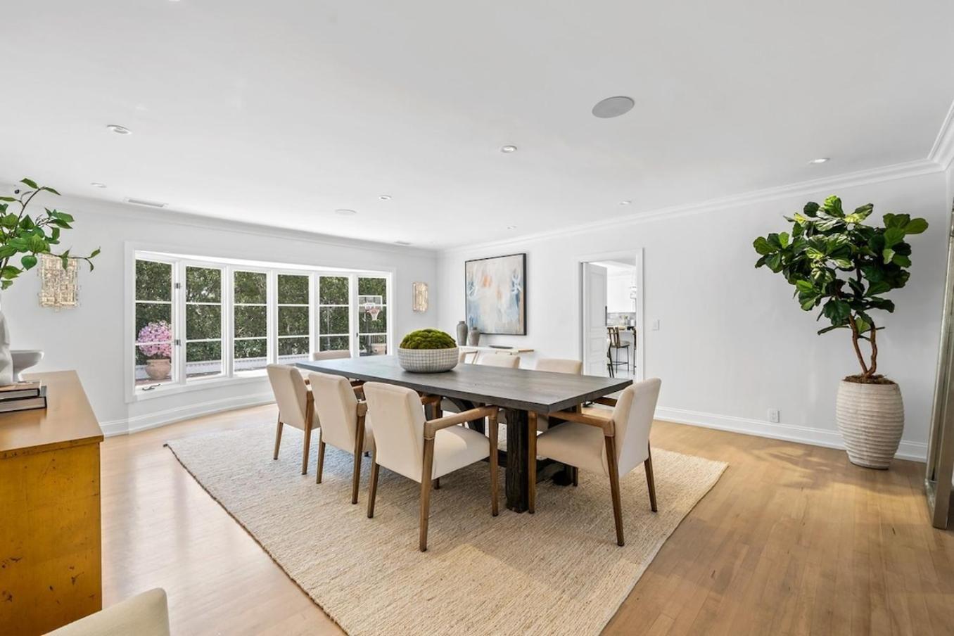 Villa Sierra Sunset - Prime Beverly Hills Estate!