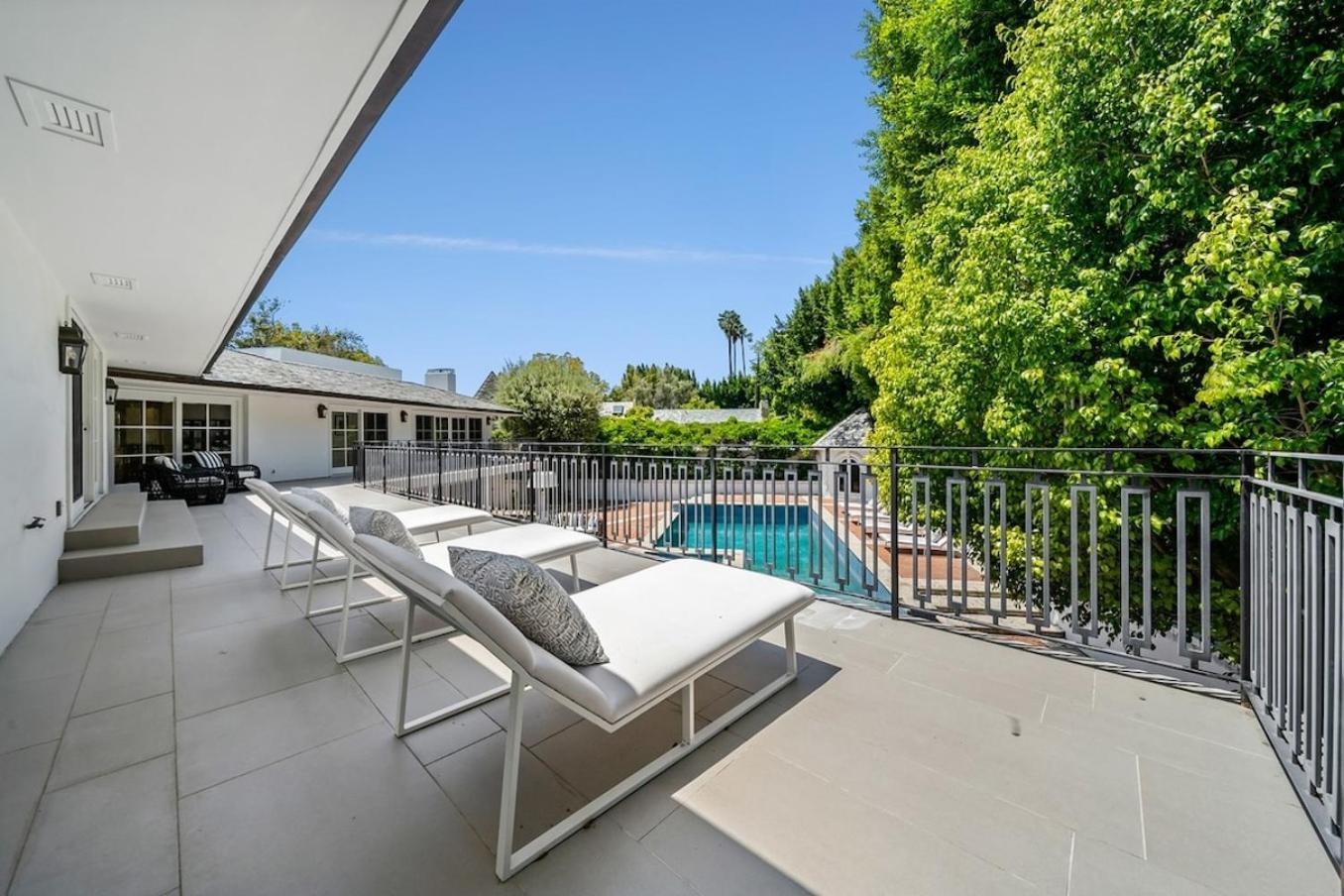 Sierra Sunset - Prime Beverly Hills Estate!
